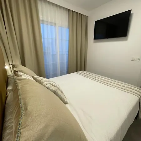 Izaro Apartamento Atico De Lujo Cerca De Playa Dorada Playa Blanca  Exterior photo
