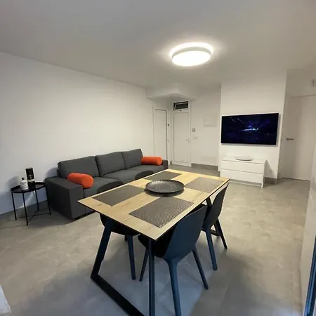Izaro Apartamento Atico De Lujo Cerca De Playa Dorada Playa Blanca  Exterior photo