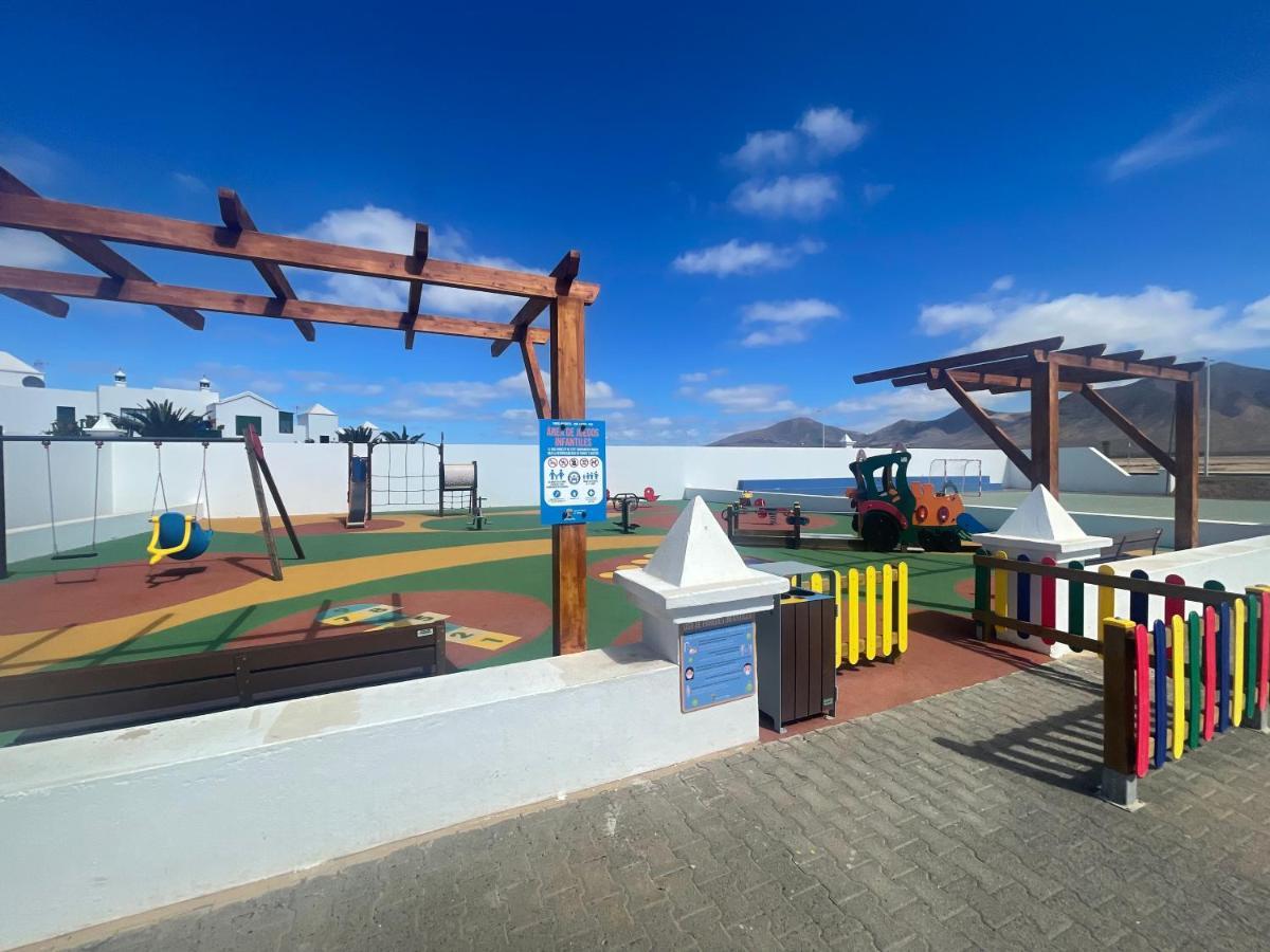 Apartment Izaro Atico De Lujo Cerca De Playa Dorada
